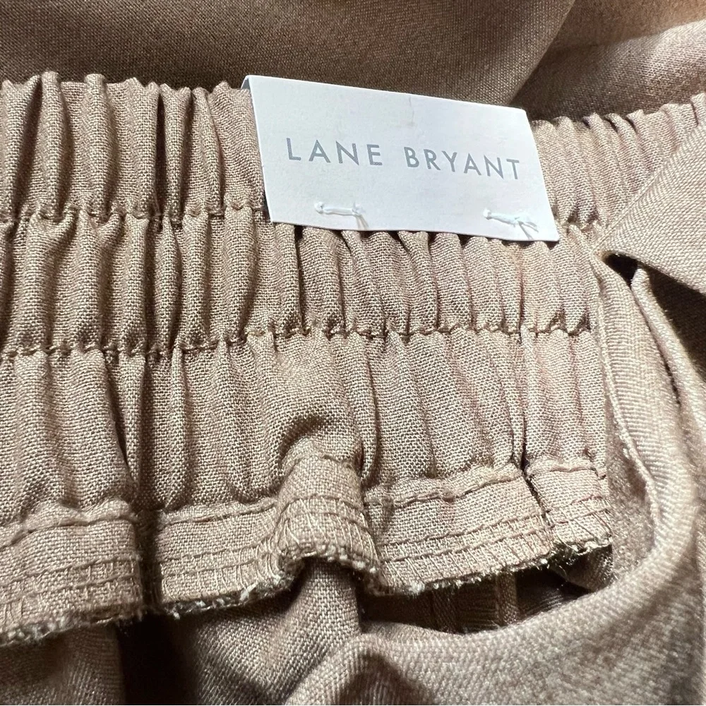 NWT Lane Bryant Perfect Drape High-Rise Tan Wide Leg Pants With Belt, size 14